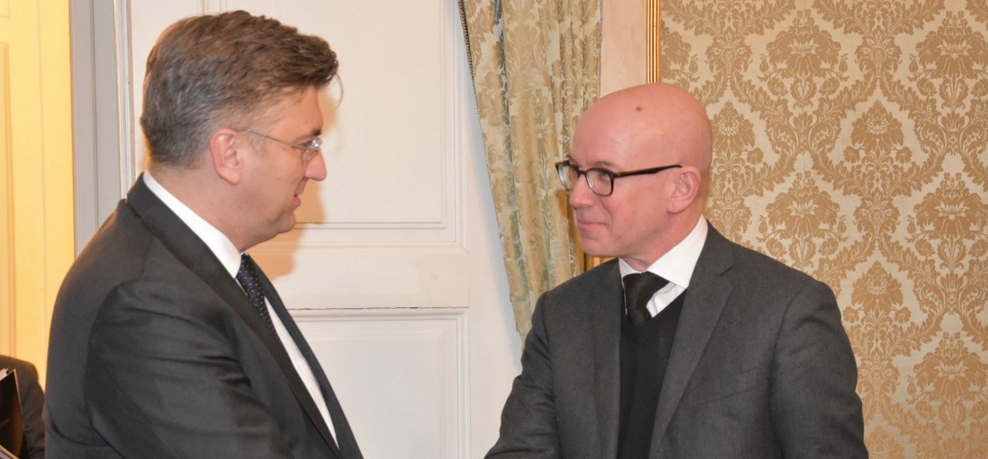  Predsjednik Vlade Plenković s glavnim direktorom Međunarodnog odbora Crvenog križa Yvesom Daccordom